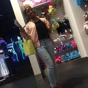 Meet your Posher, Alyssa